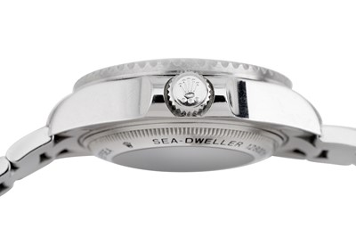 Lot 303 - ROLEX
