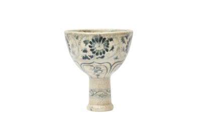 Lot 788 - A RARE VIETNAMESE BLUE AND WHITE 'FLOWERS' STEM CUP
