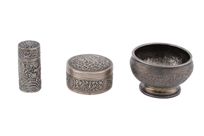 Lot 158 - THREE CHINESE AND THAI SILVER ITEMS