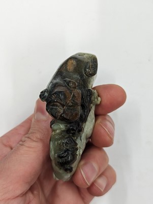 Lot 424 - A CHINESE GREY JADE 'LION DOGS' GROUP