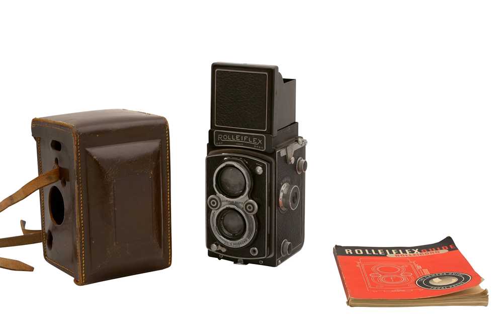 Lot 1740 - A ROLLEIFLEX COMPUR-RAPID CAMERA