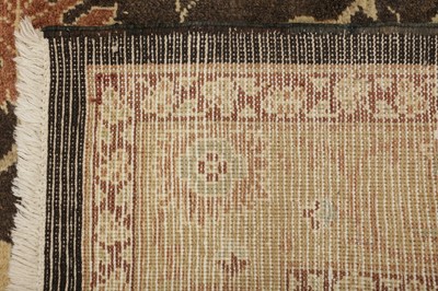 Lot 17 - A FINE ARTS & CRAFTS DESIGN CARPET