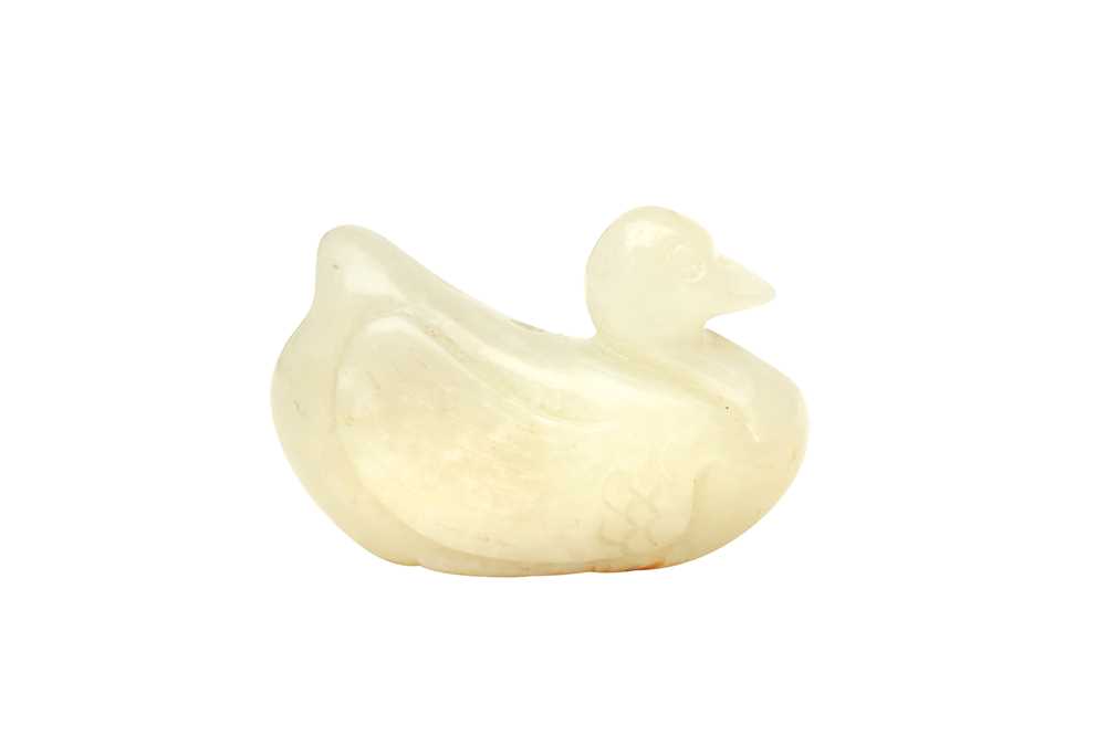 Lot 585 - A CHINESE CELADON JADE CARVING OF A DUCK