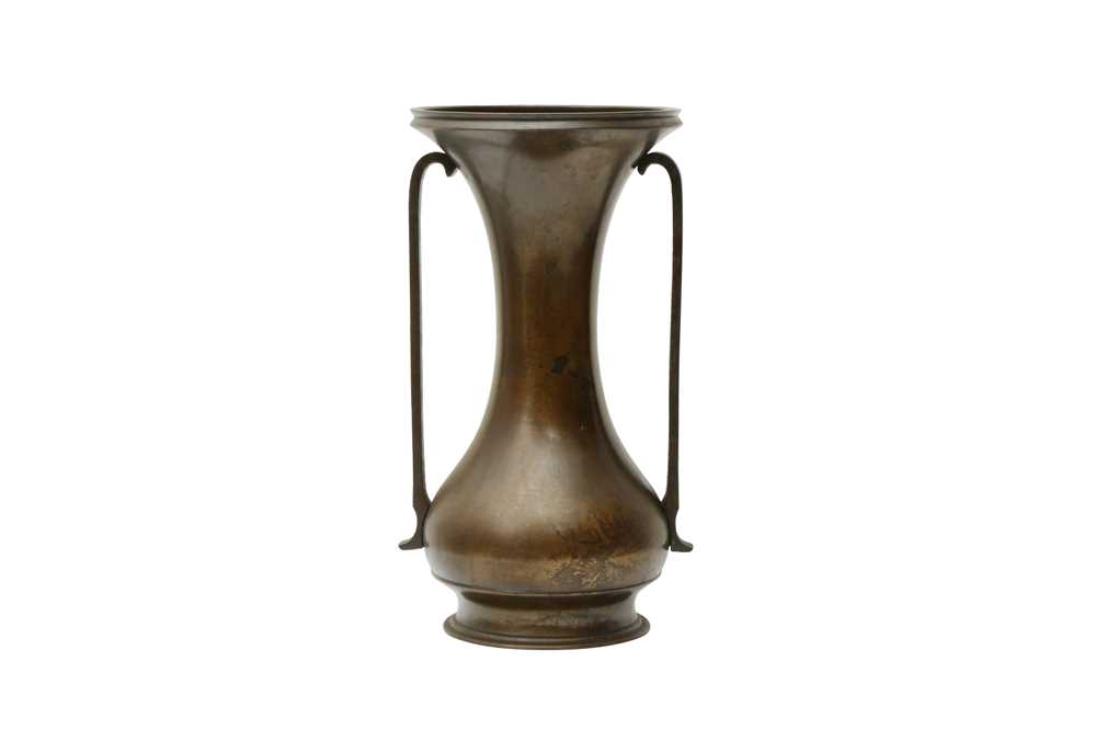 Lot 264 - A JAPANESE BRONZE DOUBLE-SIDED VASE