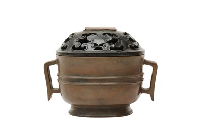 Lot 692 - A CHINESE BRONZE CENSER AND JADE-INSET WOOD COVER