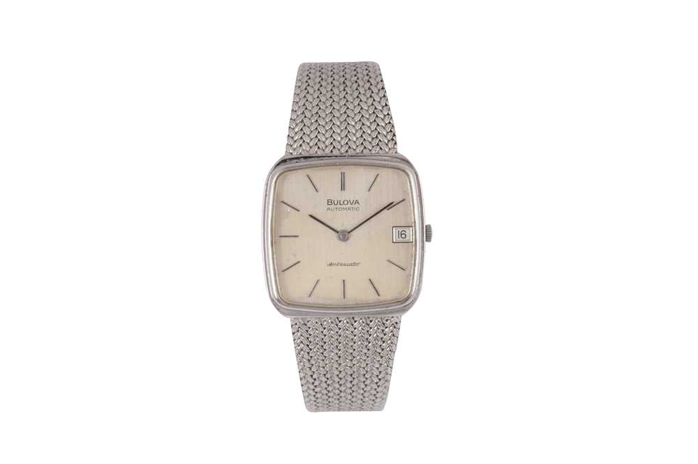 Lot 1126 - BULOVA.