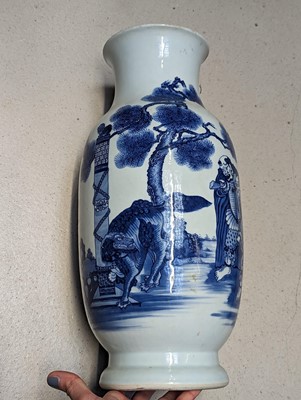 Lot 104 - A CHINESE BLUE AND WHITE 'FIGURATIVE' VASE