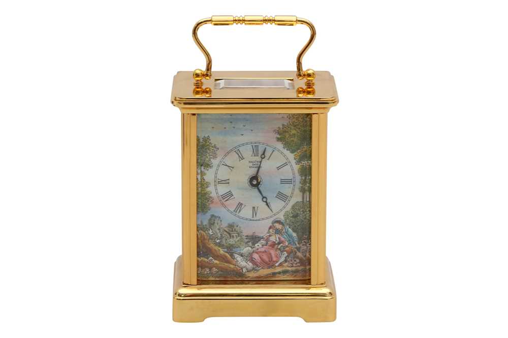 Lot 1711 - A HALCYON DAYS CARRIAGE CLOCK
