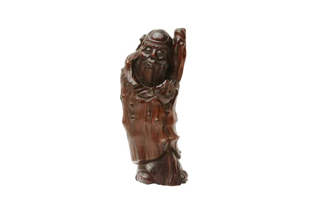 Lot 146 - A CHINESE CARVED WOOD FIGURE OF SHOULAO