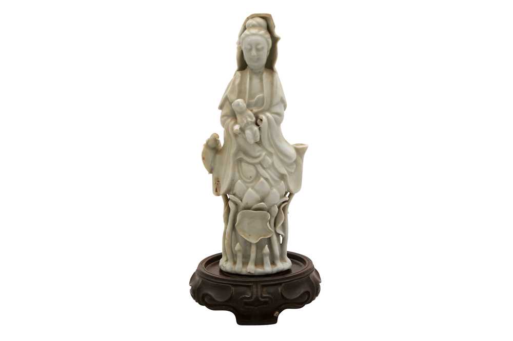 Lot 146 - A LATE 19TH CENTURY CHINESE BLANC DE CHINE GUAN YIN