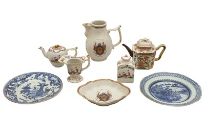 Lot 142 - A COLLECTION OF 19TH CHINESE EXPORT WARES