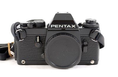 Lot 160 - Pentax LX Film Camera Body (Late Version).
