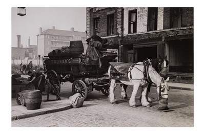 Lot 526 - Bert Hardy (1913-1995)