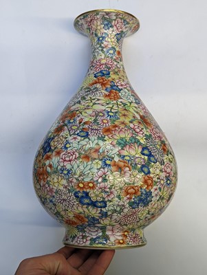 Lot 103 - A CHINESE FAMILLE-ROSE 'MILLEFLEUR' VASE, YUHUCHUNPING