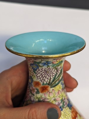 Lot 103 - A CHINESE FAMILLE-ROSE 'MILLEFLEUR' VASE, YUHUCHUNPING