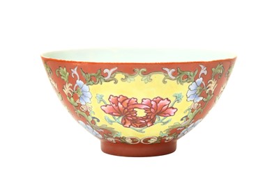 Lot 651 - A CHINESE FAMILLE-ROSE CORAL-GROUND 'PEONY' BOWL
