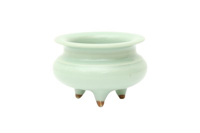 Lot 158 - A SMALL CHINESE CELADON-GLAZED CENSER