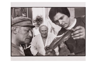 Lot 223 - Henri Cartier-Bresson (1908-2004)