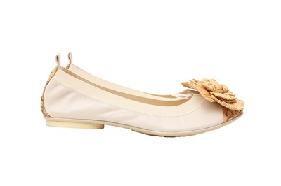 Lot 345 - Chanel Ivory Stretch Ballet Flat  - Size 38