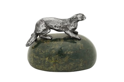 Lot 50 - An Elizabeth II sterling silver model of an otter, Edinburgh 1980 by Shetland Silvercraft