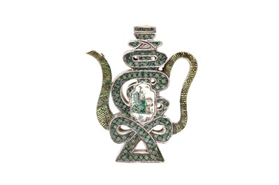 Lot 414 - A CHINESE FAMILLE-VERTE PUZZLE 'SHOU CHARACTER' TEAPOT AND COVER