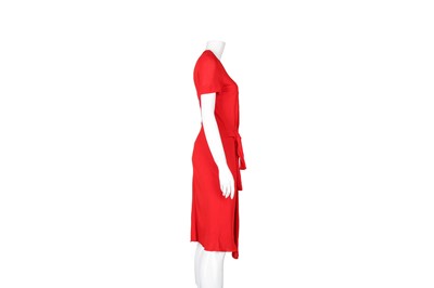 Lot 26 - Gucci Red Crepe Tie Waist Dress - Size M