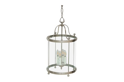 Lot 197 - A CONTEMPOARY ANTIQUE STYLE HANGING LANTERN LIGHT