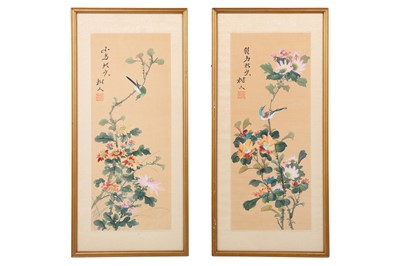 Lot 263 - A PAIR OF CHINESE WATERCOLOURS AND GOUACHES PAINTINGS