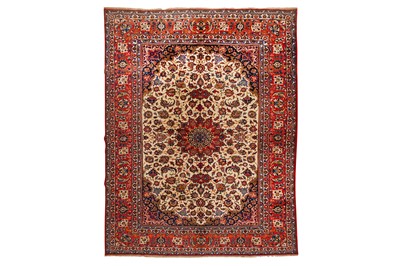 Lot 91 - A FINE ISFAHAN CARPET, CENTRAL PERSIA