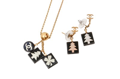 chanel earrings and necklace set