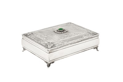 Lot 192 - An early 20th century Italian 800 standard silver cigarette box, circa 1930