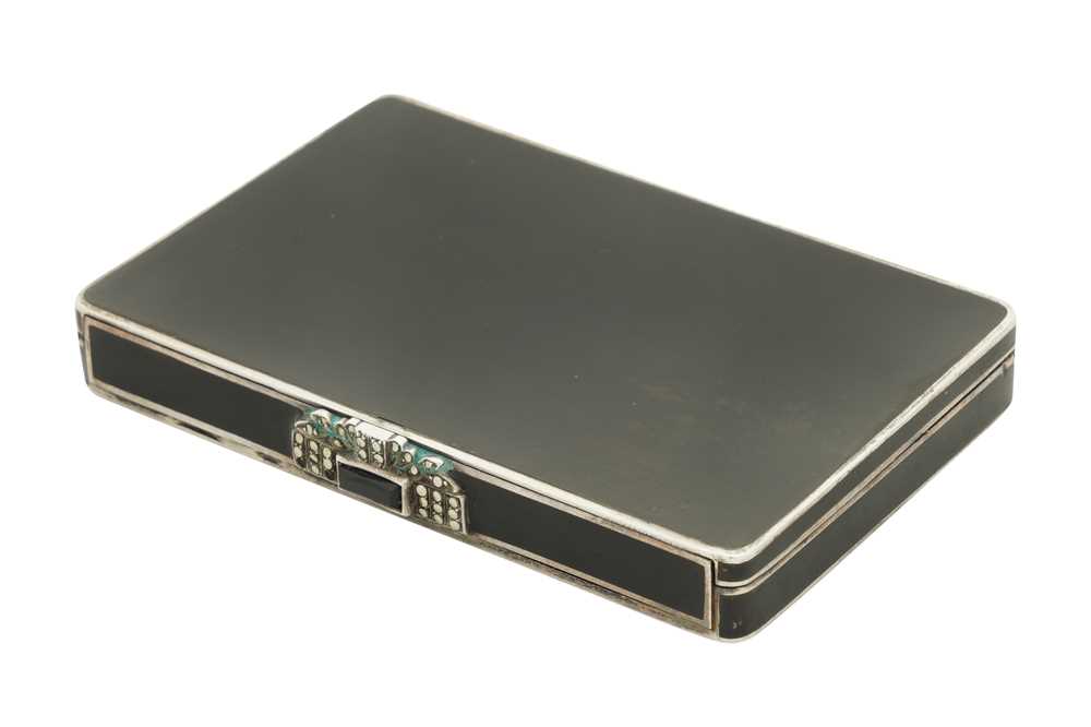 Lot 45 - An early 20th century French sterling silver and lacquer cigarette case, import marks for London 1930 by Henry Charles Freeman Co