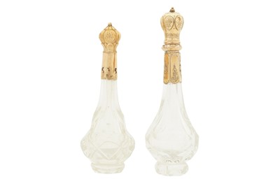 Lot 36 - Two mid-19th century Willem III Dutch 14 carat gold mounted glass scent bottle, The Netherlands circa 1860