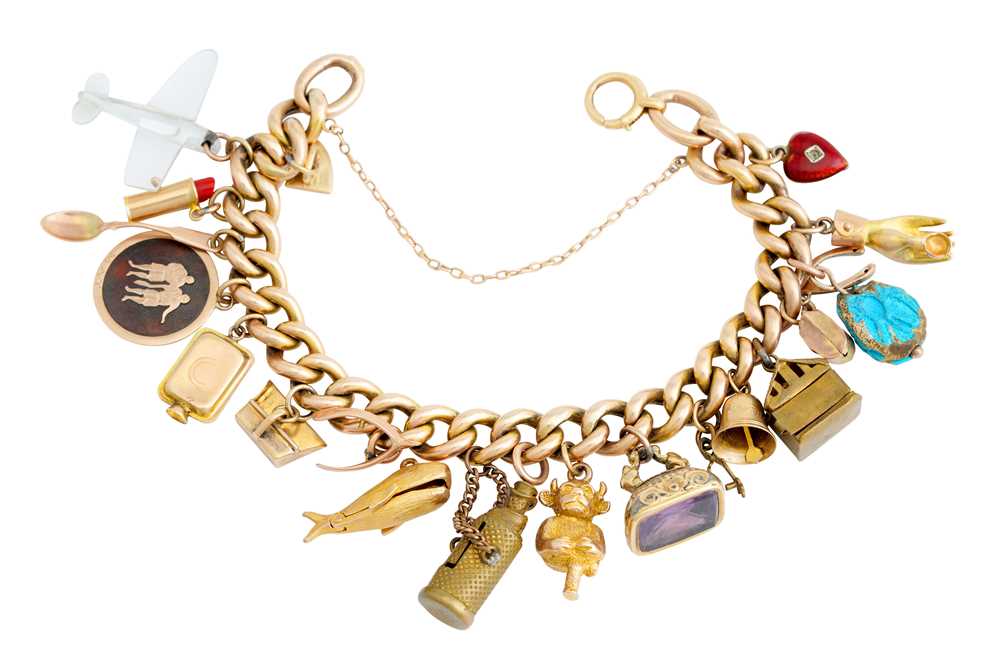 lot-4-a-charm-bracelet