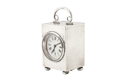 Lot 67 - An Edwardian sterling silver cased travelling time piece or carriage clock, Birmingham 1901 by Douglas Clock Co