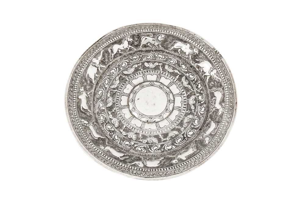 Lot 127 - An early to mid-20th century Ceylonese (Sri Lankan) silver small moonstone tray, Kandy circa 1920-40