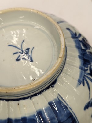 Lot 172 - A CHINESE BLUE AND WHITE FOLIATE 'BLOSSOMS' BOWL