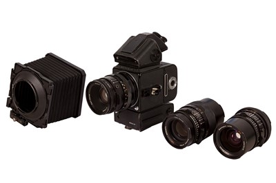 Lot 87 - A Hasselblad 500 ELM Medium Format Camera Outfit