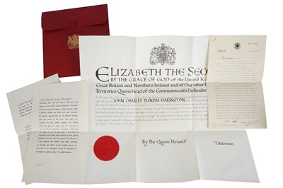 Lot 471 - Elizabeth II, Queen of the United Kingdom