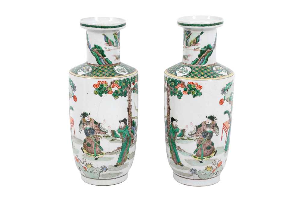 Lot 195 - A PAIR OF CHINESE FAMILLE-VERTE ROULEAU VASES, 20TH CENTURY