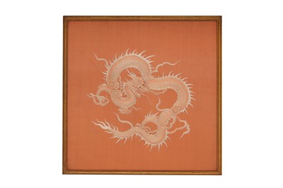 Lot 212 - A CHINESE EMBROIDERED 'DRAGON' PANEL