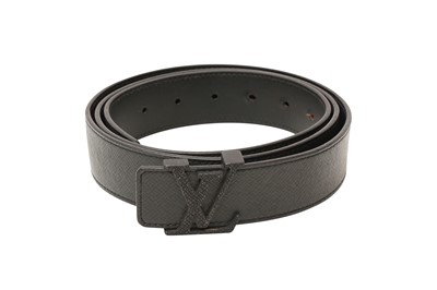 Lot 537 - Louis Vuitton Black Initiales Belt - Size 110