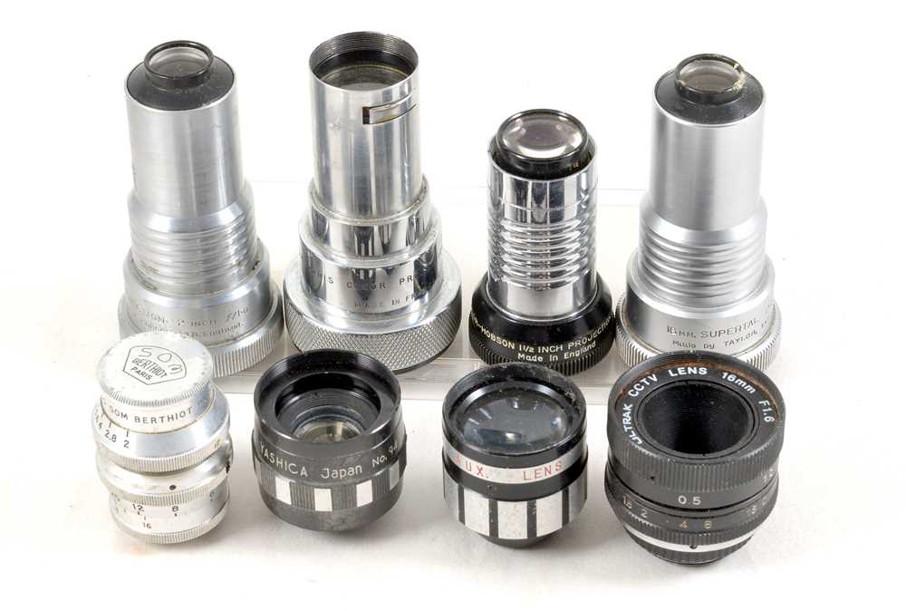 Lot 461 - A Quantity of Small Cine Camera & Projection