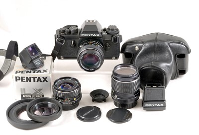 Lot 162 - Pentax LX 35mm Film Camera Outfit.