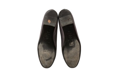Lot 112 - Chanel Pearlised Grey CC Ballet Flat -Size 41.5