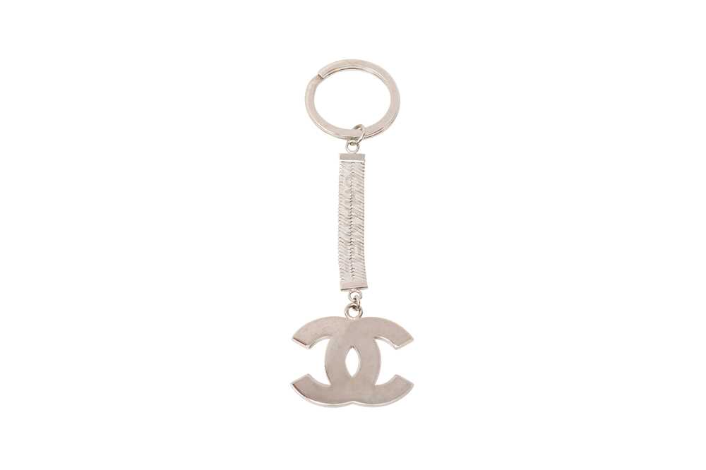 Lot 595 - Chanel CC Herringbone Keychain