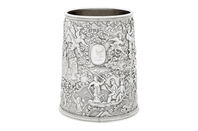 Lot 160 - A fine mid-19th century Chinese Export silver mug, Canton circa 1850 mark of Cutshing