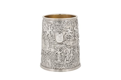 Lot 160 - A fine mid-19th century Chinese Export silver mug, Canton circa 1850 mark of Cutshing