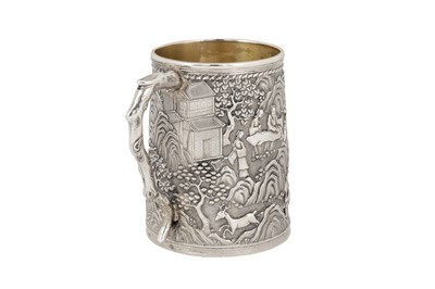 Lot 159 - A mid-19th century Chinese Export silver mug, Canton circa 1850 mark of WE, WE, WC, possibly for Punqua Winchong of Hong Kong