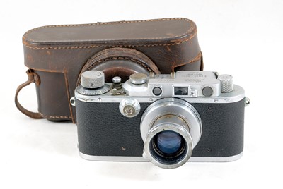 Lot 368 - Chrome 1935 Leica IIIa.